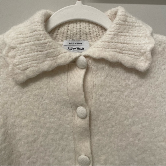 SOLD • & Other Stories Wool Knit Cropped Cardigan | SM - Picture 3 of 5